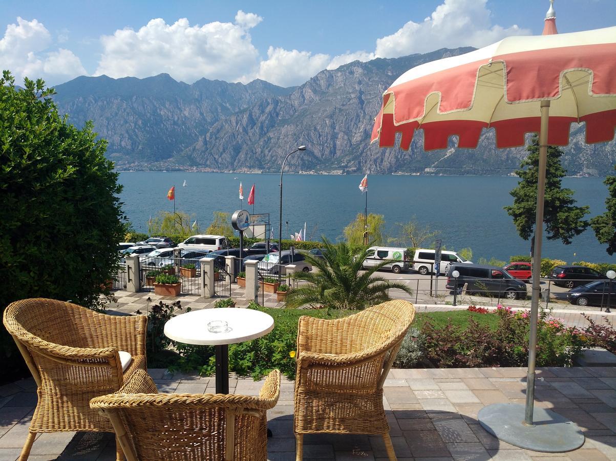 Hotel Oasi Beach Мальчезине Экстерьер фото