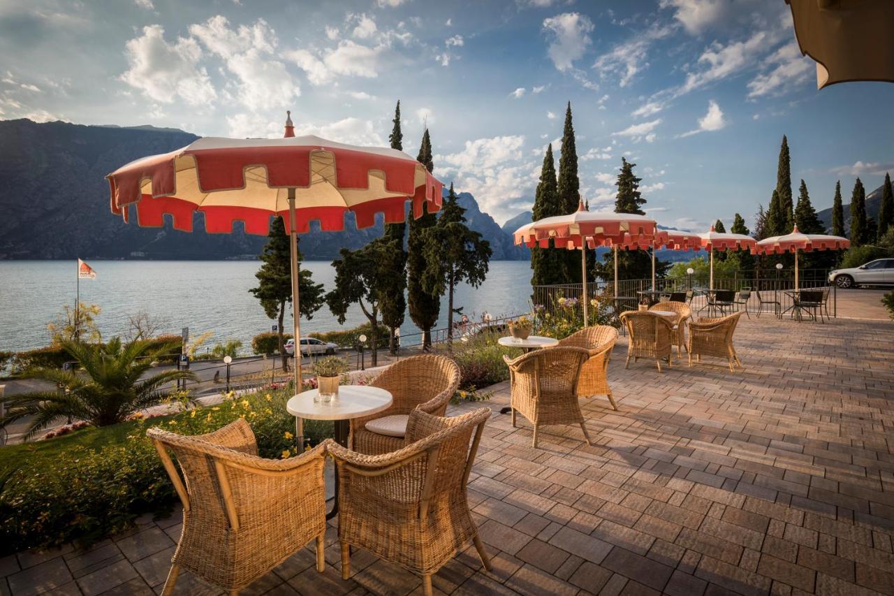 Hotel Oasi Beach Мальчезине Экстерьер фото
